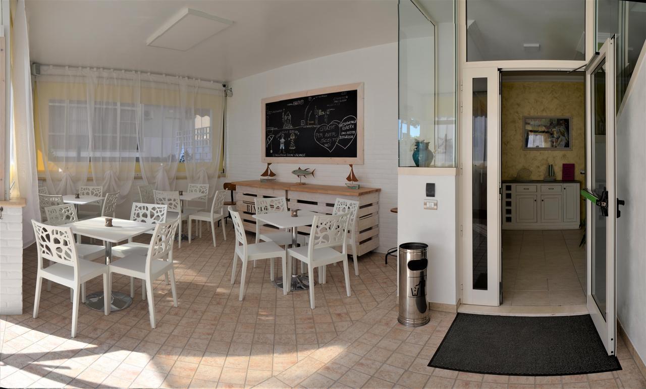 Residence Riviera Alba Adriatica Exterior foto